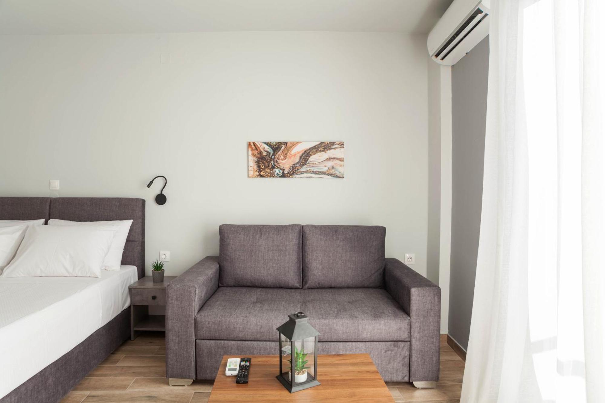 Raise Boutique * Heraklion (Crete)
